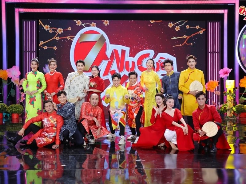 gameshow-7-nu-cuoi-xuan-1