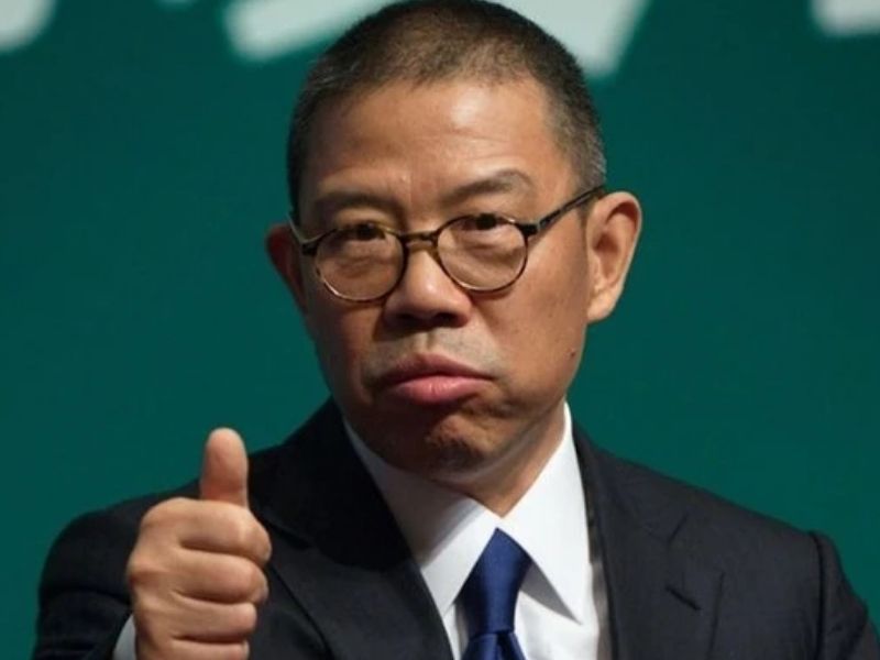 ty-phu-zhong-shanshan-2